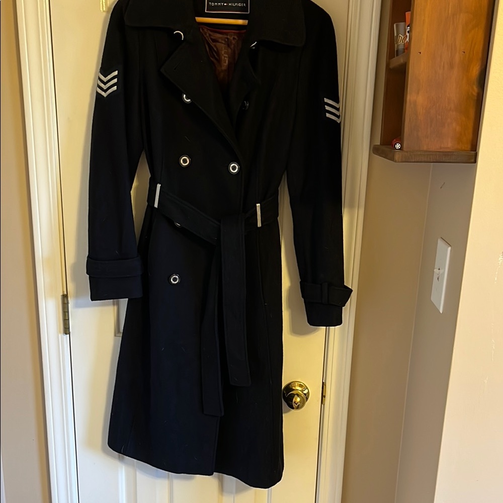 Tommy Hilfiger Black Trench Coat with Belt and Epaulettes